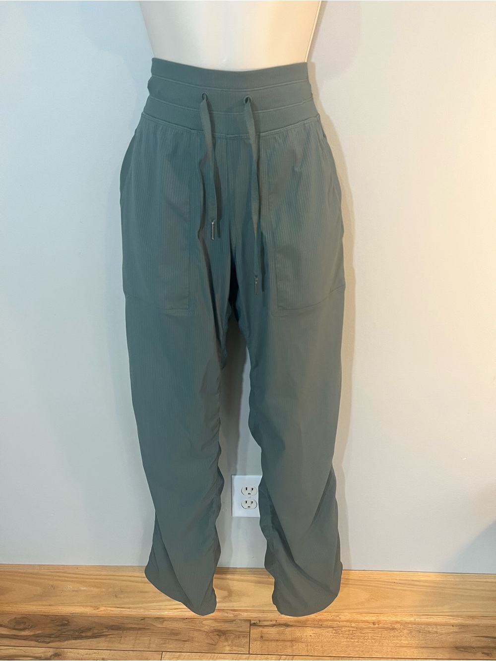 Lululemon Dance Studio Pant